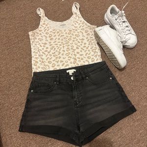 Black Jean shorts H&M